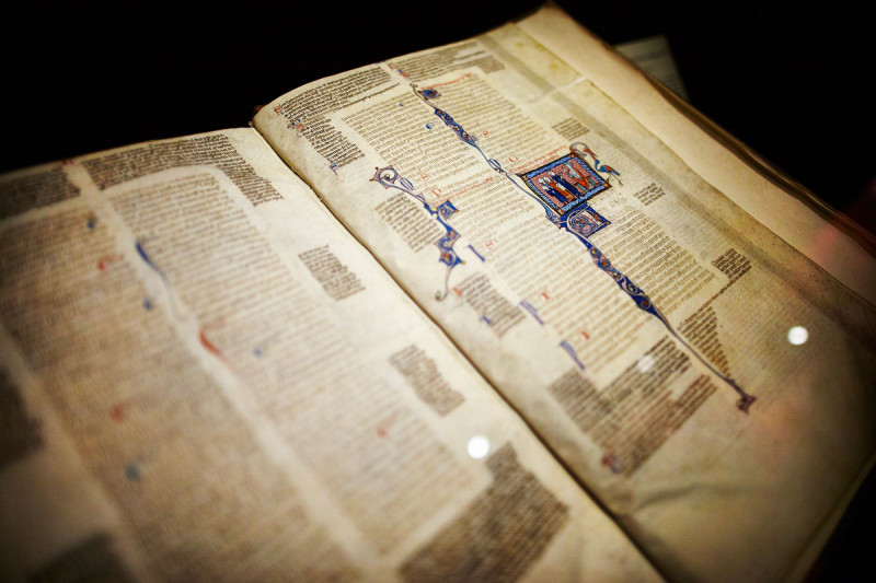 Manuscrit du mont saint michel scriptorial avranches